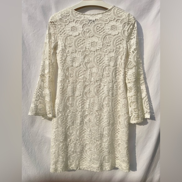 Robbie Bee Ivory Lace Long Sleeve Dress - Picture 8 of 8